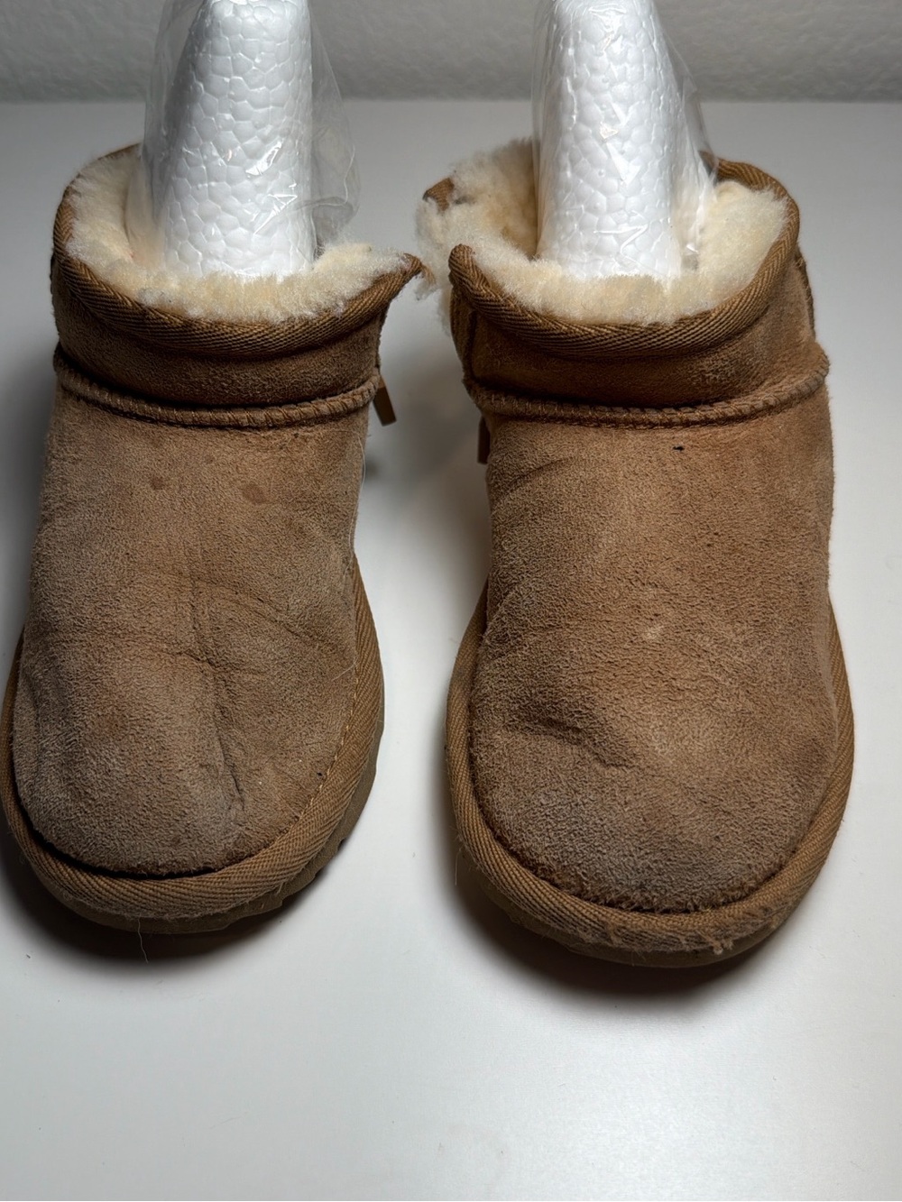 UGG Kids Chestnut Suede Shearling Clog Slippers